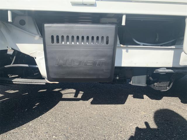 ハイゼットトラック 　荷台再塗装済み　４ＷＤ　ＡＴ　エアコン　パワーステアリング　ＡＭ／ＦＭラジオ付き（39枚目）