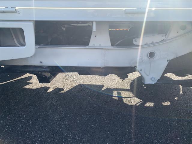 ハイゼットトラック 　荷台再塗装済み　４ＷＤ　ＡＴ　エアコン　パワーステアリング　ＡＭ／ＦＭラジオ付き（40枚目）