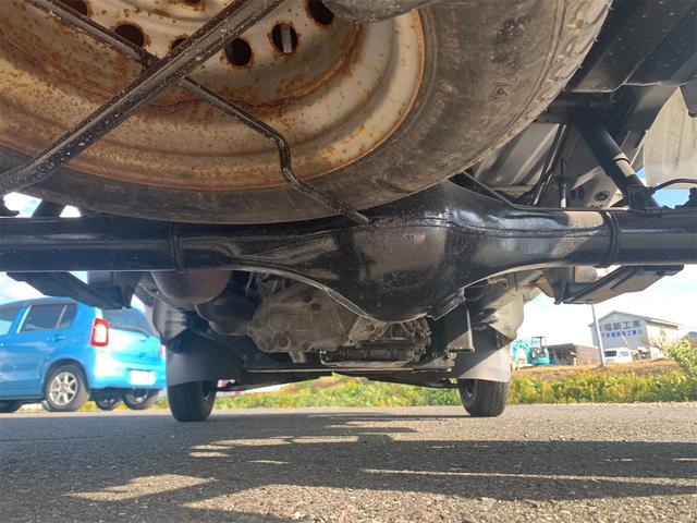 ハイゼットトラック 　荷台再塗装済み　４ＷＤ　ＡＴ　エアコン　パワーステアリング　ＡＭ／ＦＭラジオ付き（41枚目）
