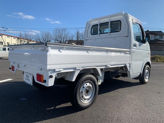 キャリイトラック KCエアコン・パワステ 4WD 5速MT エアコン パワーステアリング AM/FMラジオ/CD(7枚目)