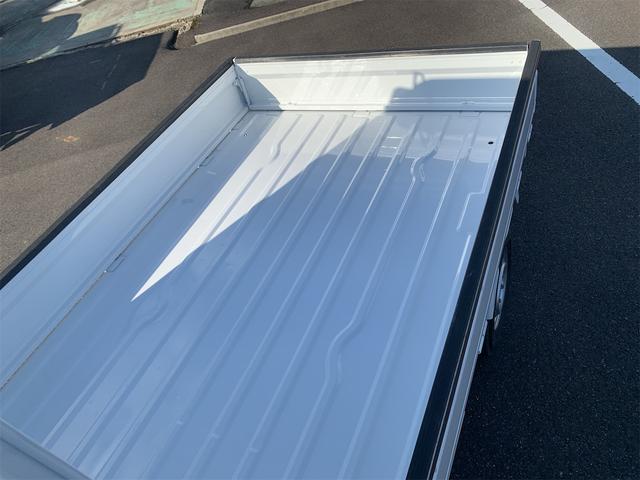 キャリイトラック KCエアコン・パワステ 4WD 5速MT エアコン パワーステアリング AM/FMラジオ/CD(12枚目)