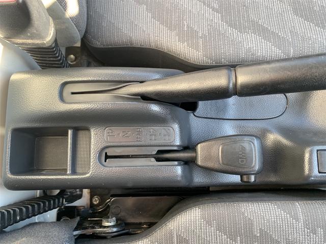 キャリイトラック KCエアコン・パワステ 4WD 5速MT エアコン パワーステアリング AM/FMラジオ/CD(25枚目)