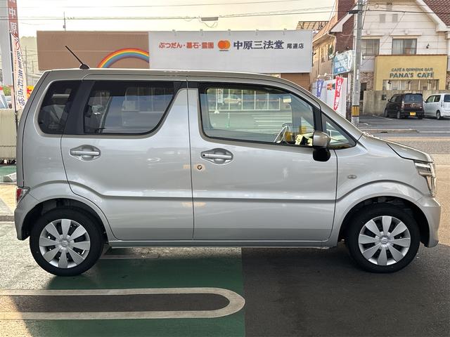 ワゴンＲ ＦＸ　ＦＸ４型　ＣＶＴ　ＦＦ　スズキセーフティサポート　ＣＤ　ＡＭ／ＦＭ　キーレス　新車保証継承　代車・試乗車（4枚目）
