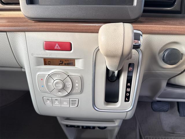 アルトラパンＬＣ Ｘ　Ｘ５型　ＣＶＴ　ＦＦ　スズキセーフティサポート　キーレス　代車・試乗車（11枚目）