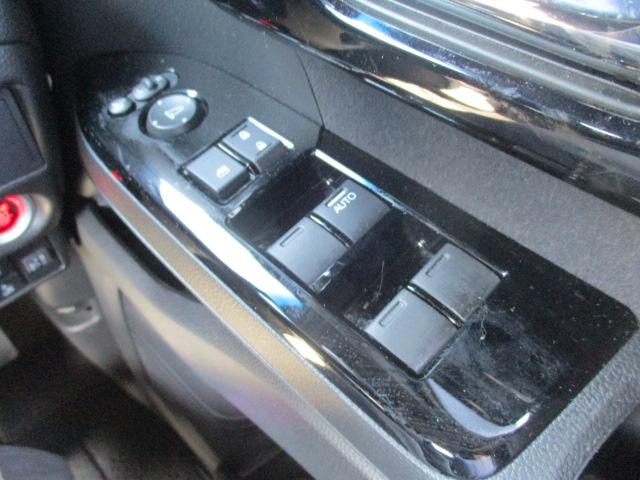 Ｎ－ＢＯＸカスタム Ｌ　社外９インチナビ・フルセグ・バックカメラ・ＥＴＣ・Ｂｌｕｅｔｏｏｔｈ接続・パワースライドドア・シートヒーター・ワンオーナー・スペアキー（35枚目）
