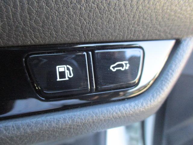 NX NX350h Fスポーツ TRDエアロ/サンルーフ/パノラミックビュー/マークレビンソン/デジタルインナーミラー/3眼LEDヘッドライト/オレンジキャリパー/置くだけ充電/リアシートヒーター/HUD/ワンオーナー(16枚目)