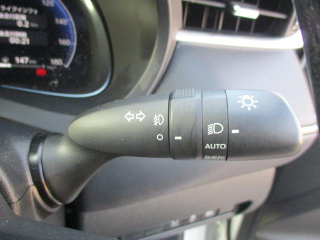 ハリアー Ｚ　パノラミックビュー／ＪＢＬサウンド／デジタルインナーミラー／スマートキー２個／前後ドライブレコーダー／パワーバックドア／パワーシート／ワンオーナー（12枚目）