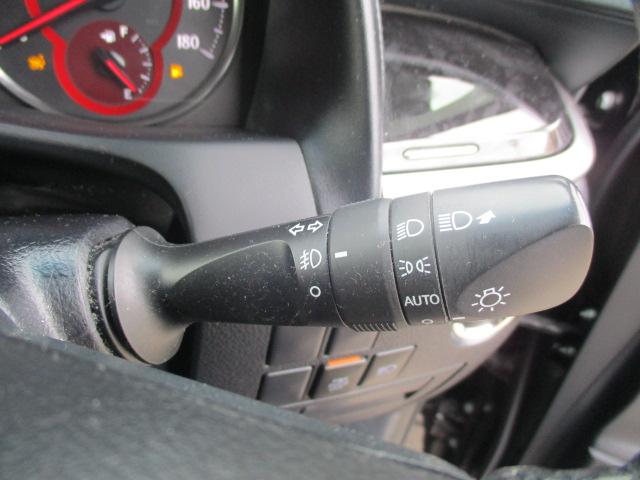 ヴェルファイア ２．５Ｚ　Ａエディション　パノラミックビュー／ＪＢＬ／１８インチアルミホイール／フリップダウンモニター／両側パワースライドドア／セーフティセンス／スマートキー２個／ワンオーナー（11枚目）