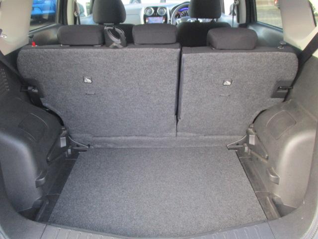 ノート Ｘ　ＤＩＧ－Ｓ　Ｖセレクション＋セーフティ　アラウンドビューカメラ／純正ナビ／フルセグＴＶ／スマートキー２個／ＬＥＤヘッドライト／オートライト／ドライブレコーダー／ＥＴＣ／ワンオーナー（30枚目）