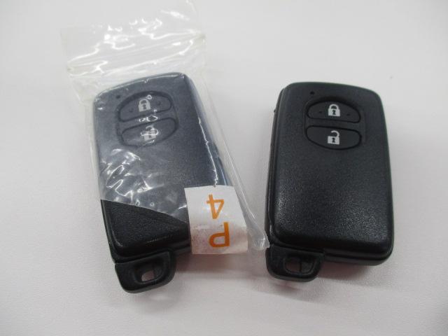 アクア Ｇ　社外ＳＤナビ／フルセグＴＶ／プッシュスタート／スマートキー２個／オートライト／ＥＴＣ／ＤＶＤ再生／純正１５インチアルミホイール／ワンオーナー（14枚目）