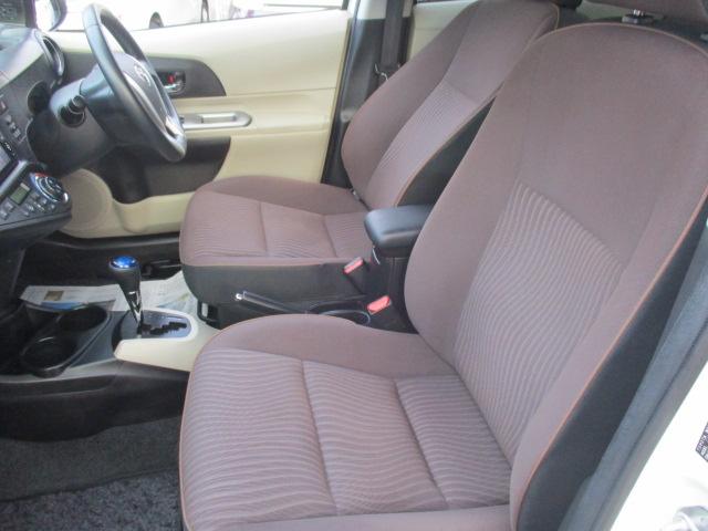 アクア Ｇ　社外ＳＤナビ／フルセグＴＶ／プッシュスタート／スマートキー２個／オートライト／ＥＴＣ／ＤＶＤ再生／純正１５インチアルミホイール／ワンオーナー（32枚目）