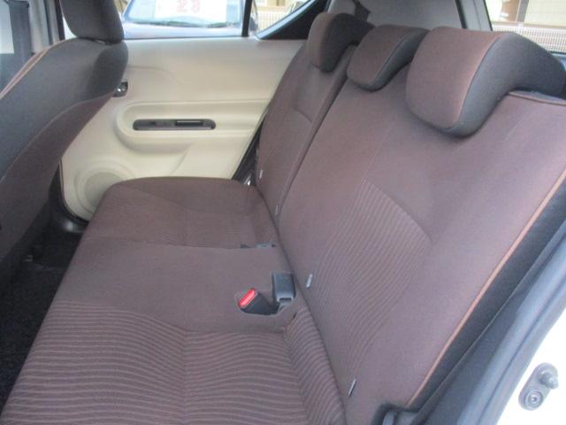 アクア Ｇ　社外ＳＤナビ／フルセグＴＶ／プッシュスタート／スマートキー２個／オートライト／ＥＴＣ／ＤＶＤ再生／純正１５インチアルミホイール／ワンオーナー（33枚目）