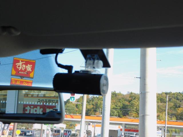 ポロ TSIコンフォートライン 純正ナビ/フルセグ/バックカメラ/ETC/ターボ/キーレス/(38枚目)