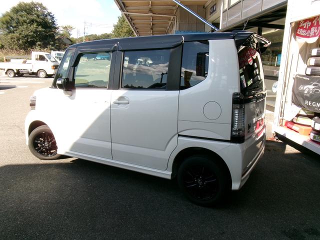 N-BOXカスタム G SSパッケージ ETC 純正ナビ バックカメラ Bluetooth 純正アルミホイール(3枚目)