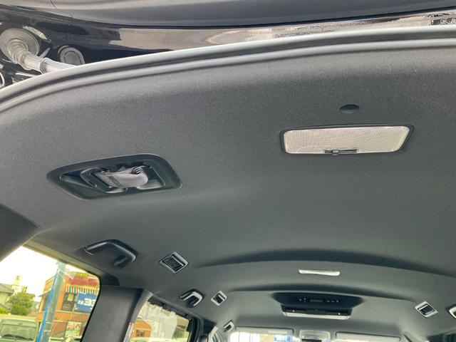 ヴォクシー ZS 煌II セーフティセンス 純正10型ナビ バックカメラ ETC 前後ドラレコ フロアマット ドアバイザー 両側電動スライドドア フリップダウンモニター クルーズコントロール ステアリングスイッチ オートライト(17枚目)