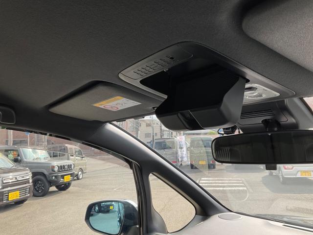 ヴォクシー ZS 煌II セーフティセンス 純正10型ナビ バックカメラ ETC 前後ドラレコ フロアマット ドアバイザー 両側電動スライドドア フリップダウンモニター クルーズコントロール ステアリングスイッチ オートライト(42枚目)