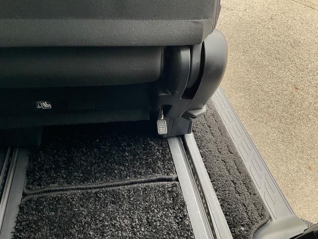 ヴォクシー ZS 煌II セーフティセンス 純正10型ナビ バックカメラ ETC 前後ドラレコ フロアマット ドアバイザー 両側電動スライドドア フリップダウンモニター クルーズコントロール ステアリングスイッチ オートライト(63枚目)