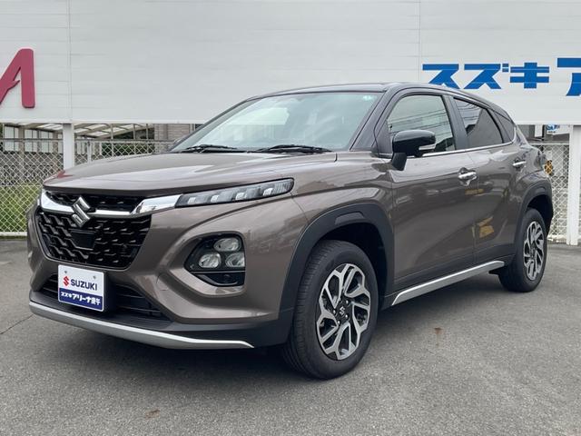 フロンクス ベースグレード　ベースグレード　全方位モニター付きナビゲーション　セーフティサポート　スズキコネクト　パドルシフト　スポーツモード　チルト＆テレスコピックハンドル　電動パーキングブレーキ　ブレーキ　ワイヤレス充電器（2枚目）