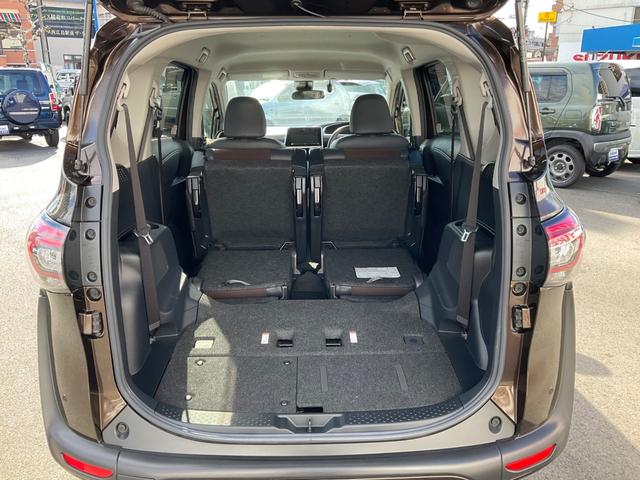 シエンタ ハイブリッドG クエロ セーフティセンス KENWOODナビ バックカメラ ドラレコ前後 ETC マット バイザー 両側電動スライドドア クルーズコントロール チルトステアリング シートリフター オートライト オートエアコン(13枚目)