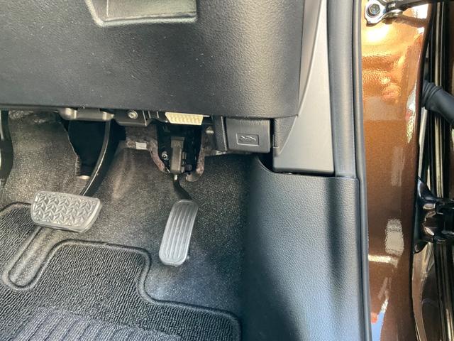 シエンタ ハイブリッドG クエロ セーフティセンス KENWOODナビ バックカメラ ドラレコ前後 ETC マット バイザー 両側電動スライドドア クルーズコントロール チルトステアリング シートリフター オートライト オートエアコン(39枚目)