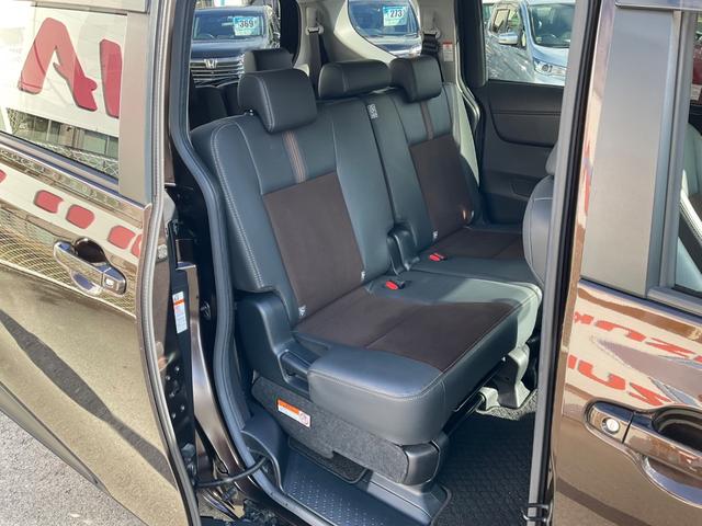 シエンタ ハイブリッドG クエロ セーフティセンス KENWOODナビ バックカメラ ドラレコ前後 ETC マット バイザー 両側電動スライドドア クルーズコントロール チルトステアリング シートリフター オートライト オートエアコン(54枚目)