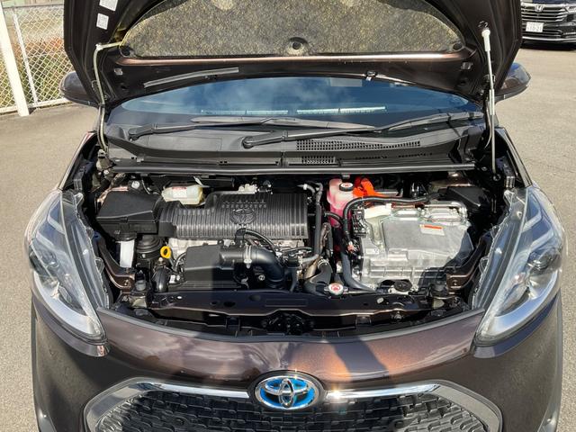 シエンタ ハイブリッドG クエロ セーフティセンス KENWOODナビ バックカメラ ドラレコ前後 ETC マット バイザー 両側電動スライドドア クルーズコントロール チルトステアリング シートリフター オートライト オートエアコン(65枚目)
