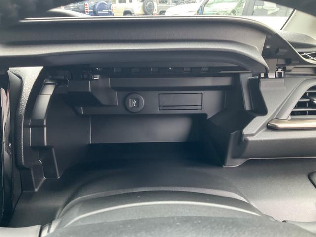 ソリオバンディット ハイブリッドＭＶ　全方位モニター付きナビゲーション　セーフティサポート　ヘッドアップディスプレイ　スリムサーキューレーター　電動パーキングブレーキ　ブレーキホールド　両側電動スライドドア　シートヒーター　アルミホイール（28枚目）