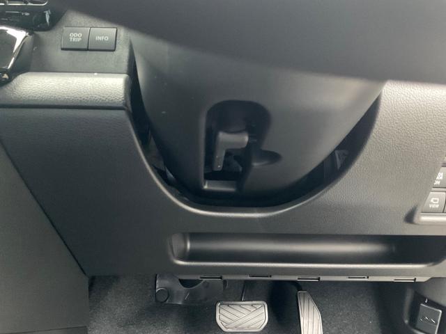 ソリオバンディット ハイブリッドＭＶ　全方位モニター付きナビゲーション　セーフティサポート　ヘッドアップディスプレイ　スリムサーキューレーター　電動パーキングブレーキ　ブレーキホールド　両側電動スライドドア　シートヒーター　アルミホイール（32枚目）