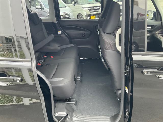 ソリオバンディット ハイブリッドＭＶ　全方位モニター付きナビゲーション　セーフティサポート　ヘッドアップディスプレイ　スリムサーキューレーター　電動パーキングブレーキ　ブレーキホールド　両側電動スライドドア　シートヒーター　アルミホイール（50枚目）