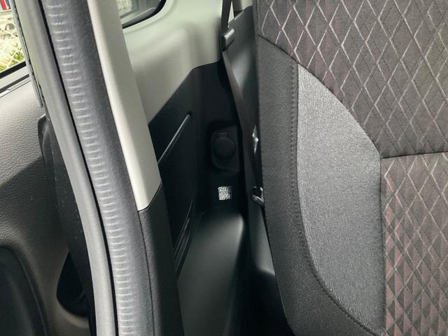 ソリオバンディット ハイブリッドＭＶ　全方位モニター付きナビゲーション　セーフティサポート　ヘッドアップディスプレイ　スリムサーキューレーター　電動パーキングブレーキ　ブレーキホールド　両側電動スライドドア　シートヒーター　アルミホイール（60枚目）