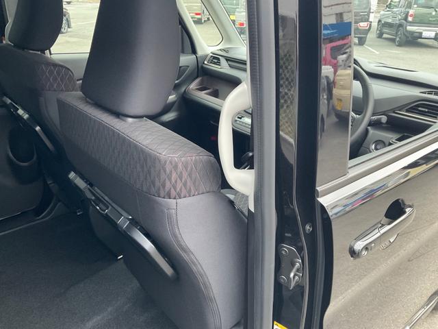 ソリオバンディット ハイブリッドＭＶ　全方位モニター付きナビゲーション　セーフティサポート　ヘッドアップディスプレイ　スリムサーキューレーター　電動パーキングブレーキ　ブレーキホールド　両側電動スライドドア　シートヒーター　アルミホイール（61枚目）