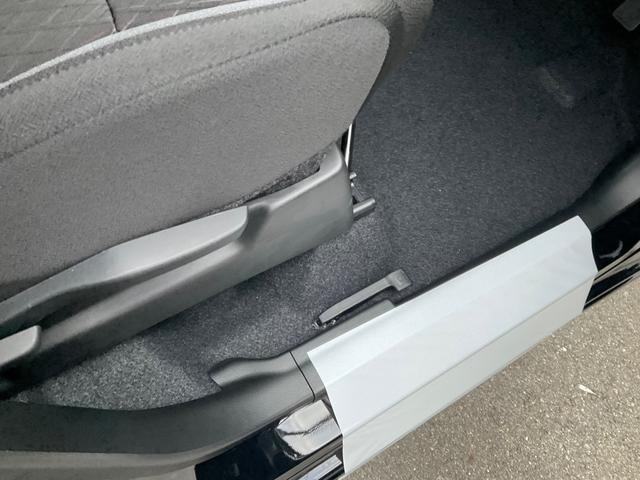 ソリオバンディット ハイブリッドＭＶ　全方位モニター付きナビゲーション　セーフティサポート　ヘッドアップディスプレイ　スリムサーキューレーター　電動パーキングブレーキ　ブレーキホールド　両側電動スライドドア　シートヒーター　アルミホイール（63枚目）