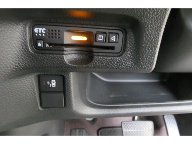 Ｎ－ＢＯＸカスタム Ｇ・ＥＸターボホンダセンシング　両側パワースライドドアー　ハンズフリースライドドアーＬＥＤヘッド１１．６インチリア席モニターナビ／ドラレコあんしんパッケージ（13枚目）