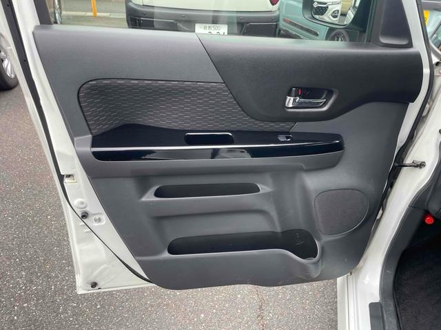 スペーシアカスタム ＸＳ　バックカメラ　両側スライドドア　ＴＶ　オートライト　ＨＩＤ　スマートキー　アイドリングストップ　電動格納ミラー　ベンチシート　ＣＶＴ　盗難防止システム　ＡＢＳ　ＣＤ　Ｂｌｕｅｔｏｏｔｈ　アルミホイール（31枚目）