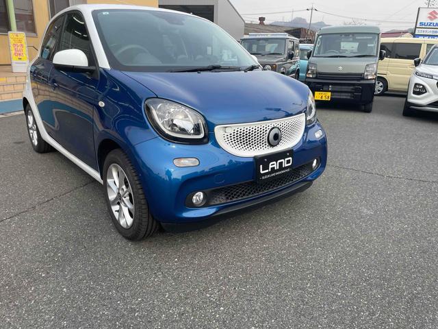 スマートフォーフォー パッション　クリアランスソナー　オートクルーズコントロール　アルミホイール　キーレスエントリー　アイドリングストップ　ＡＴ　盗難防止システム　ＡＢＳ　ＵＳＢ　エアコン　パワーステアリング　パワーウィンドウ（3枚目）