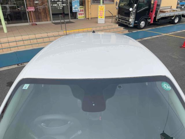 スマートフォーフォー パッション　クリアランスソナー　オートクルーズコントロール　アルミホイール　キーレスエントリー　アイドリングストップ　ＡＴ　盗難防止システム　ＡＢＳ　ＵＳＢ　エアコン　パワーステアリング　パワーウィンドウ（11枚目）