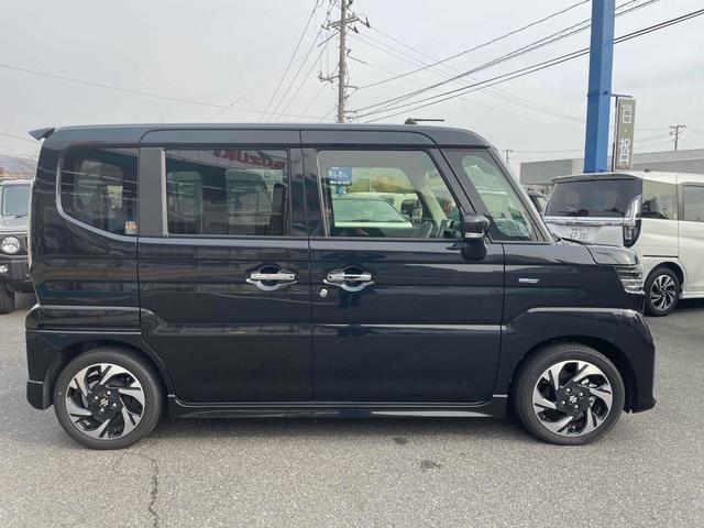 スペーシアカスタム ハイブリッドＸＳターボ　両側電動スライドドア　クリアランスソナー　オートクルーズコントロール　レーンアシスト　衝突被害軽減システム　オートライト　ＬＥＤヘッドランプ　スマートキー　アイドリングストップ　シートヒーター（5枚目）