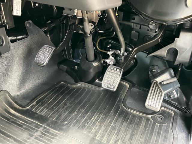 ハイゼットトラック スタンダード　ワンオーナー　禁煙車　５速ＭＴ　衝突被害軽減システム　レーンアシスト　前後ドラレコ　ＥＴＣ　ＬＥＤヘッドライト　フォグライト　スマートキー　コーナーセンサー　ＡＷ１４インチ　荷台マット付き　作業灯（54枚目）