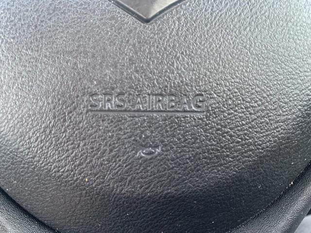 S 禁煙車 純正CDオーディオ AUX FM・AM ABS シートヒーター 横滑り防止機能 WSRSエアバッグ コンビニフック3KG キーレス エアコン パワーウインドウ パワステ UVカットガラス(16枚目)