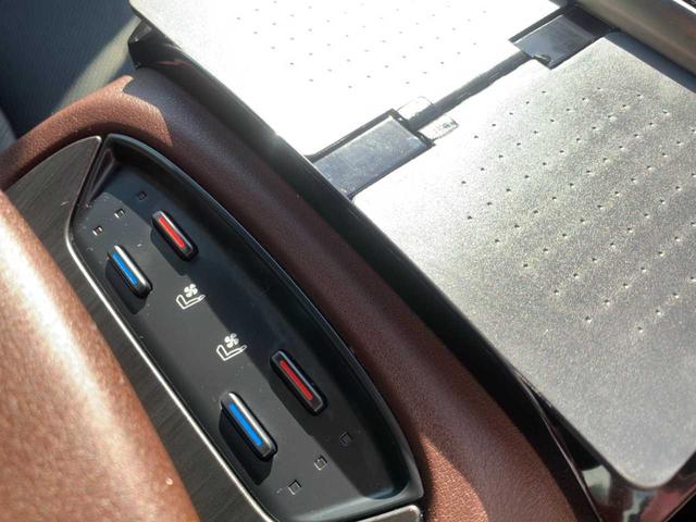 ハリアー G レザーパッケージ ワンオーナー 禁煙 デジタルインナーミラー ブラックレザー シートヒーター・クーラー ステアヒーター パワーシート BSM パワーバックドア 電動テレスコピック レーダークルーズ ETC 衝突軽減(18枚目)