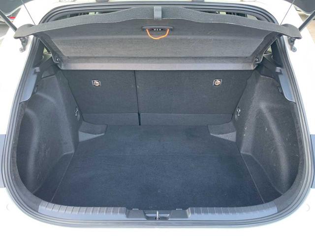 カローラスポーツ ハイブリッドＧ　Ｚ　モデリスタエアロ　ワンオーナー　禁煙　９インチナビ　フルセグ　Ｂｌｕｅｔｏｏｔｈ　バックモニター　ドラレコ　レーダー探知機　ＢＳＭ　レーダークルーズ　ＥＴＣ　ヘッドアップＤ　自動防眩ミラー　電子Ｐ（60枚目）