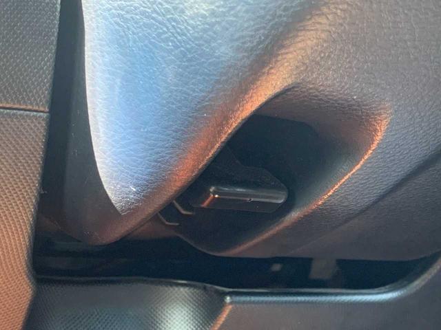 エスティマ アエラス　プレミアムエディション　禁煙　８インチナビ　フルセグ　Ｂｌｕｅｔｏｏｔｈ　バックカメラ　フリップダウンモニター　３６０°ドラレコ　両側電動スライドドア　クルコン　ＥＴＣ　オートライト　ＨＩＤ　トップシェイドガラス　Ｐスタート（27枚目）