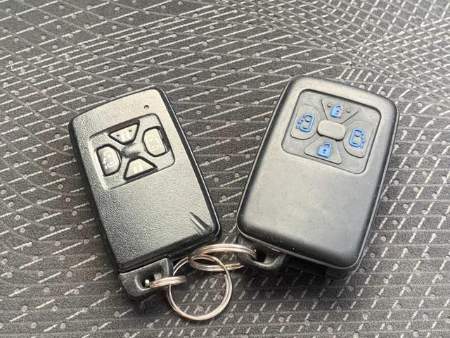 エスティマ アエラス　プレミアムエディション　禁煙　８インチナビ　フルセグ　Ｂｌｕｅｔｏｏｔｈ　バックカメラ　フリップダウンモニター　３６０°ドラレコ　両側電動スライドドア　クルコン　ＥＴＣ　オートライト　ＨＩＤ　トップシェイドガラス　Ｐスタート（29枚目）