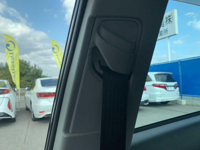 プリウス S 禁煙 ナビ フルセグ Bluetooth バックモニター オートライト HID プッシュスタート ETC テレスコピックステア WSRSエアバッグ 電動格納サイドミラー PWR・ECO・EVモード(26枚目)