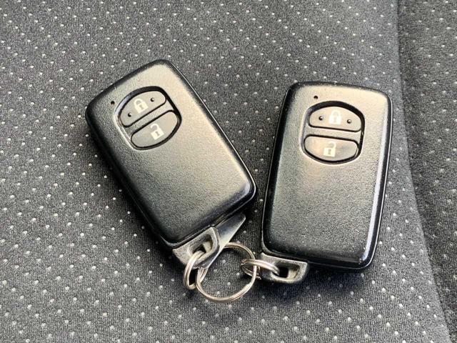 プリウス S 禁煙 ナビ フルセグ Bluetooth バックモニター オートライト HID プッシュスタート ETC テレスコピックステア WSRSエアバッグ 電動格納サイドミラー PWR・ECO・EVモード(27枚目)