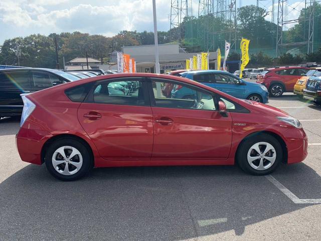 プリウス S 禁煙 ナビ フルセグ Bluetooth バックモニター オートライト HID プッシュスタート ETC テレスコピックステア WSRSエアバッグ 電動格納サイドミラー PWR・ECO・EVモード(32枚目)