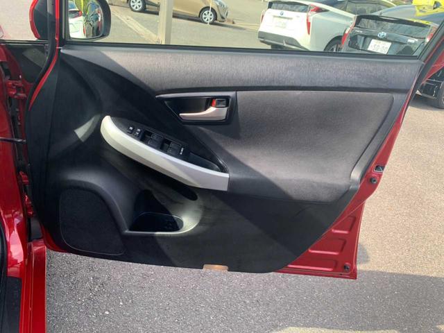 プリウス S 禁煙 ナビ フルセグ Bluetooth バックモニター オートライト HID プッシュスタート ETC テレスコピックステア WSRSエアバッグ 電動格納サイドミラー PWR・ECO・EVモード(43枚目)