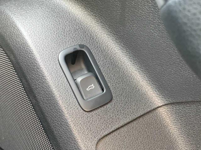 Ｑ２ １．４ＴＦＳＩシリンダーオンデマンドスポーツ　禁煙　ブラックレザーシート　ナビ　フルセグ　バックモニター　ドラレコ　サイドアシスト　バーチャルコックピット　レーダークルーズ　ＥＴＣ　オートライト　レインセンサー　パワーバックドア　シートヒーター（28枚目）