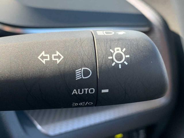 プリウス Z ワンオーナー 禁煙 ナビ フルセグ Bluetooth パノラマモニター デジタルミラー レーダークルーズ ETC パーキングアシスト ステアヒーター シートヒーター HUD パワーバックドア BSM(30枚目)