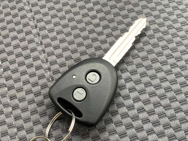 ハイゼットトラック エクストラSAIIIt 禁煙 Bluetppthオーディオ LEDヘッドライト イエローフォグ パートタイム4WD デフロック 作業灯 キーレスキー LEDルームランプ 衝突軽減ブレーキ 5速ミッション WSRSエアバッグ(25枚目)